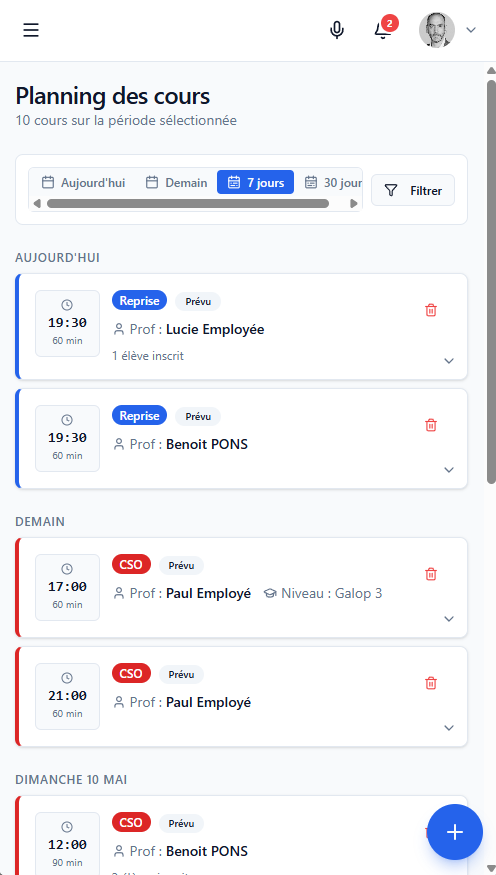 Aperçu du thème Blue — Light de l'application Equestrions